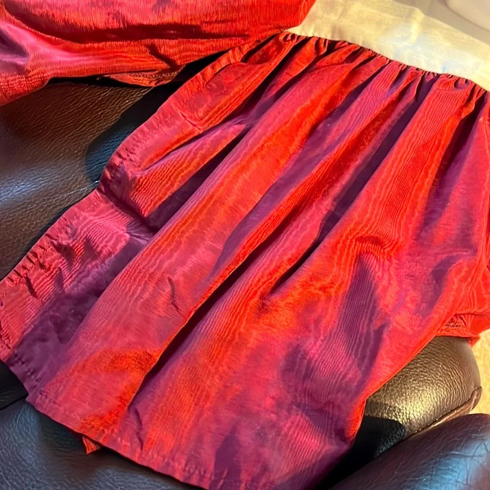 Silk moire fabric maroon queen size mattress bed skirt dust ruffle bedskirt EUC